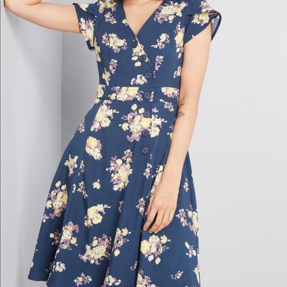 Modcloth Sentimental Special dress with pockets, navy floral